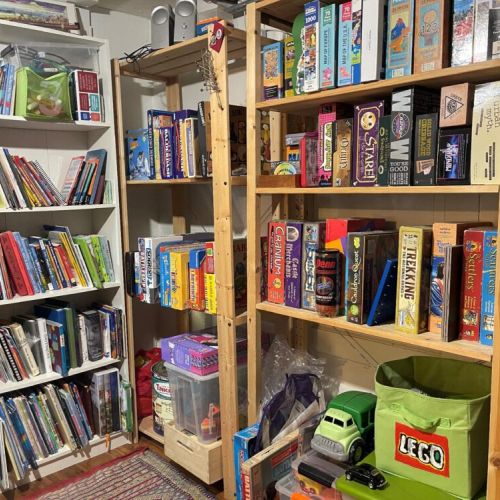 Plenty of board games, books, and toys for you and your kids to enjoy (can be found in the garage).  We love board games and love sharing them with our guests.