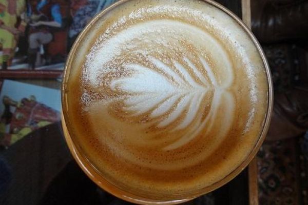 Monkeypod Kitchen by Merriman